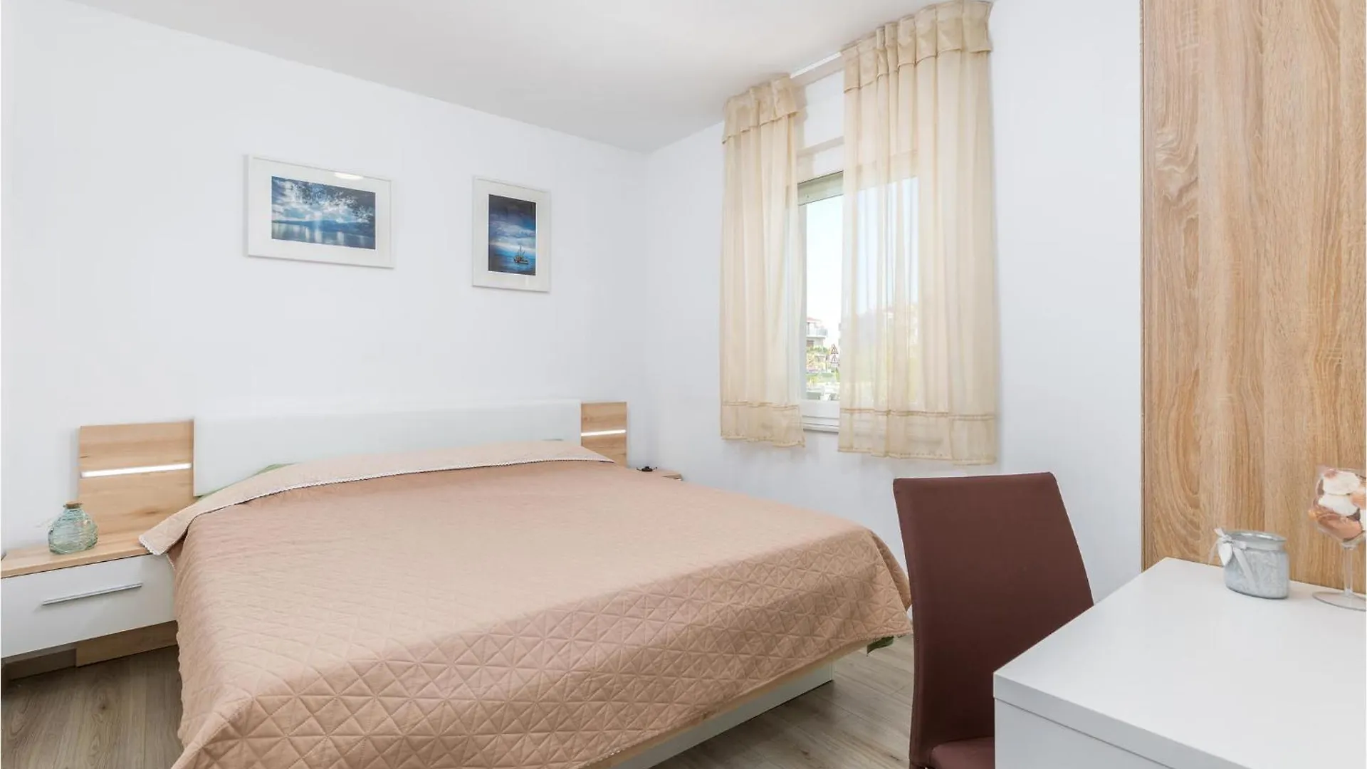 Holiday home Nice Home In Valbandon With Jacuzzi Croatia